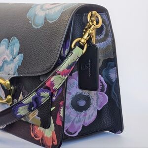 COACH X (Rare, NWT) KAFFE FASSETT TABBY PURSE✨️